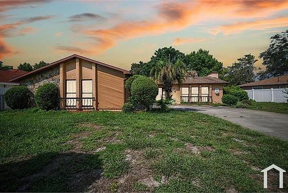 1st image of 9070 Horizon Dr