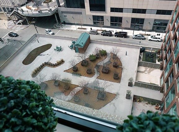 3rd image of 440 N McClurg Ct APT 1214