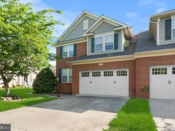 1006 Bran Dr, La Plata, MD 20646