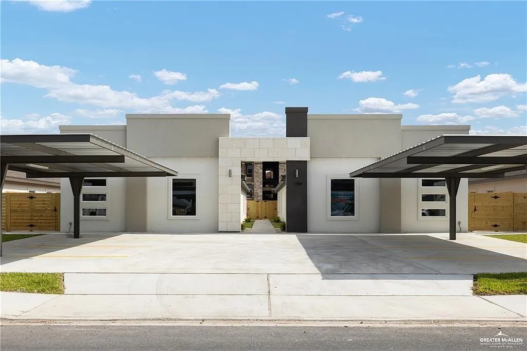 3 bed, 2.0 bath, 1038 sqft, $1,400 — Photo 1