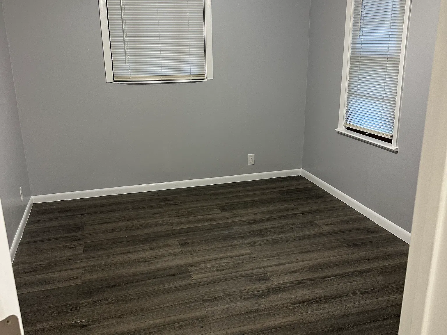 185 Caldwell Ave — Photo 1