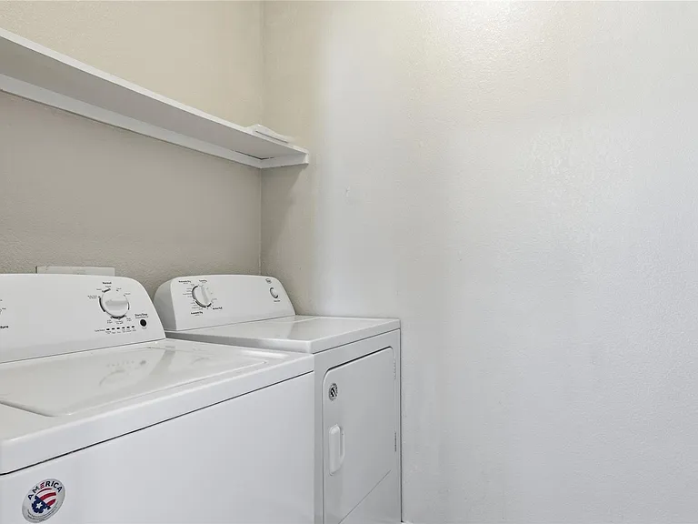 885 Sagewood Trl — Photo 9