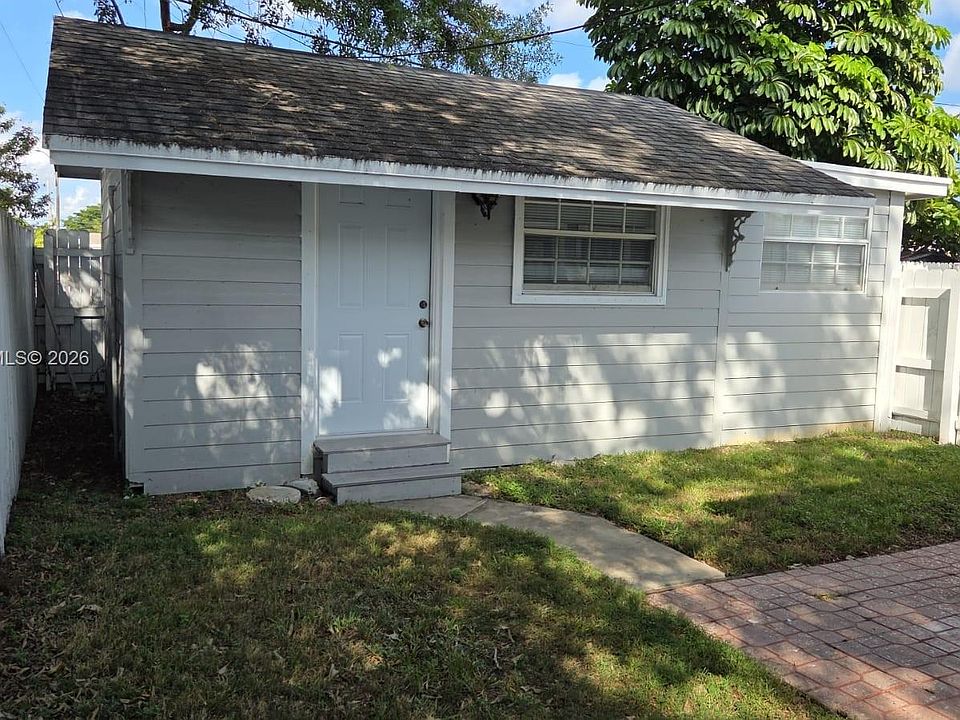 1st image of 6431 Hayes St