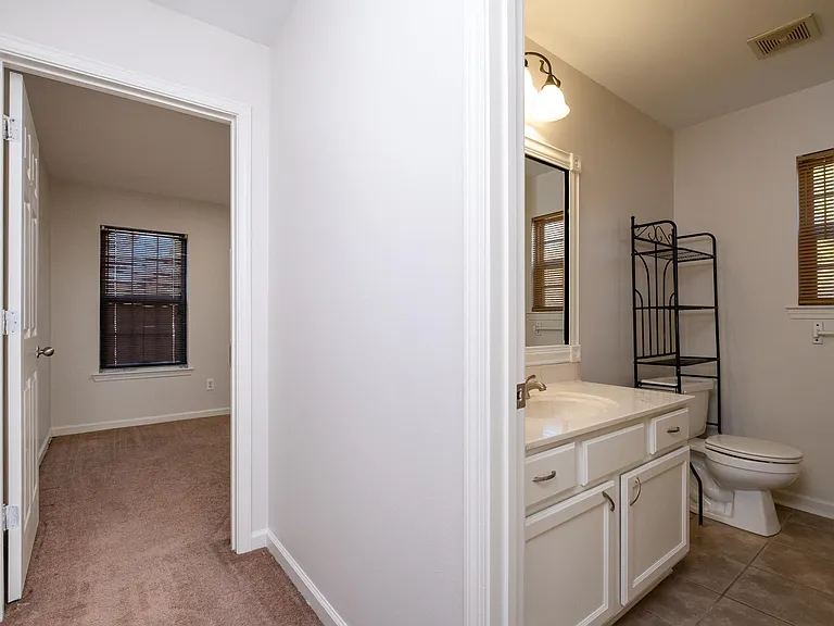 25 Courtfield Dr — Photo 34