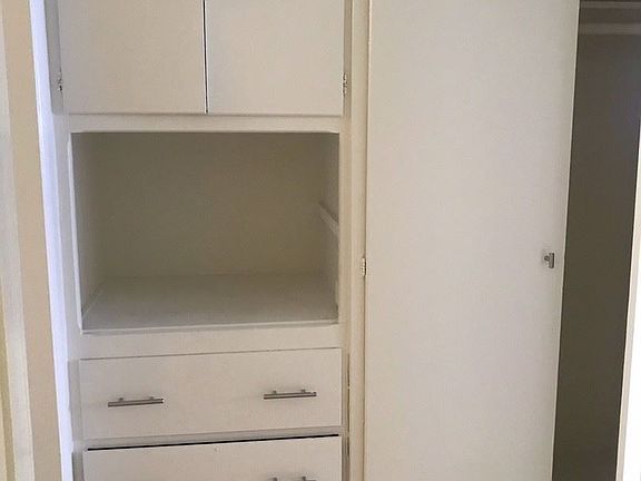 5th image of 3718 Vinton Ave APT 7