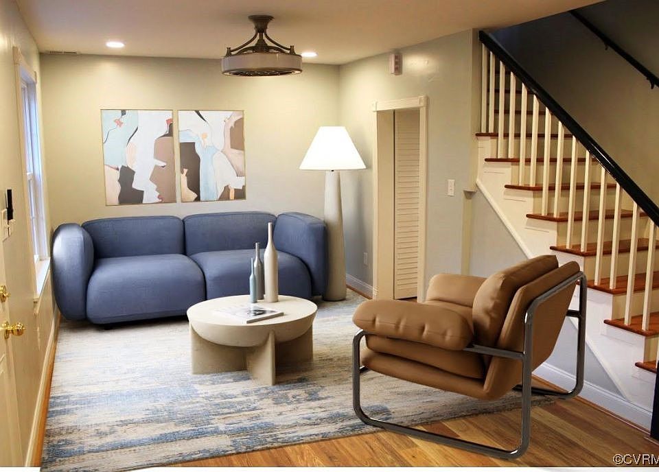 1st image of 2006 Parkwood Ave