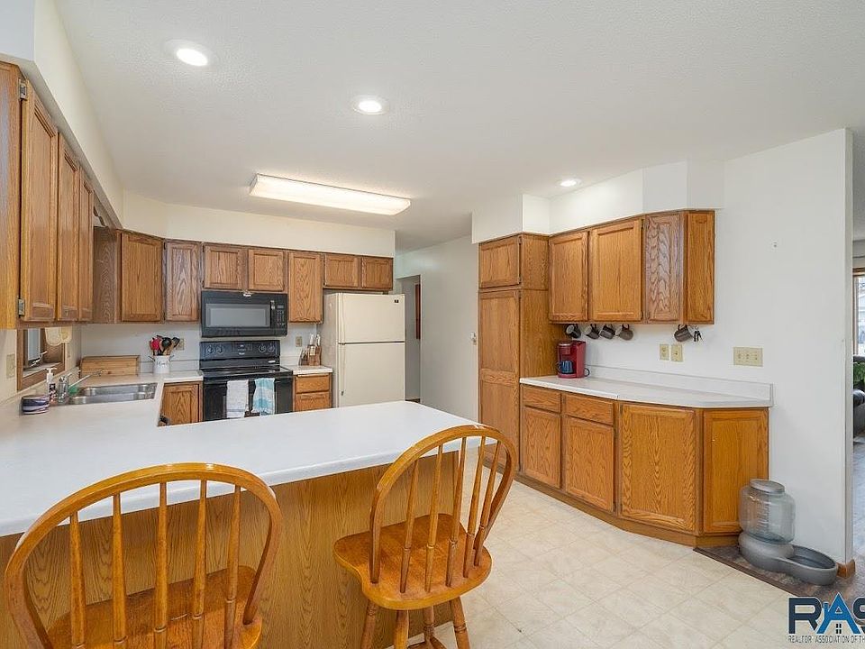 422 Kringen Ave, Baltic, SD 57003 Zillow