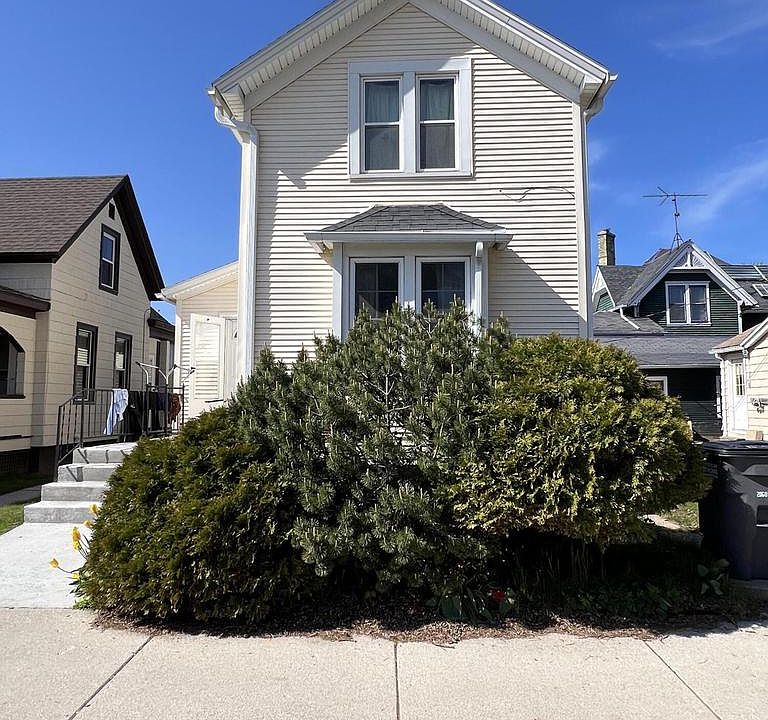 1st image of 510 Superior AVENUE