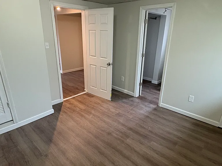 281-283 Beaver St #3 — Photo 12
