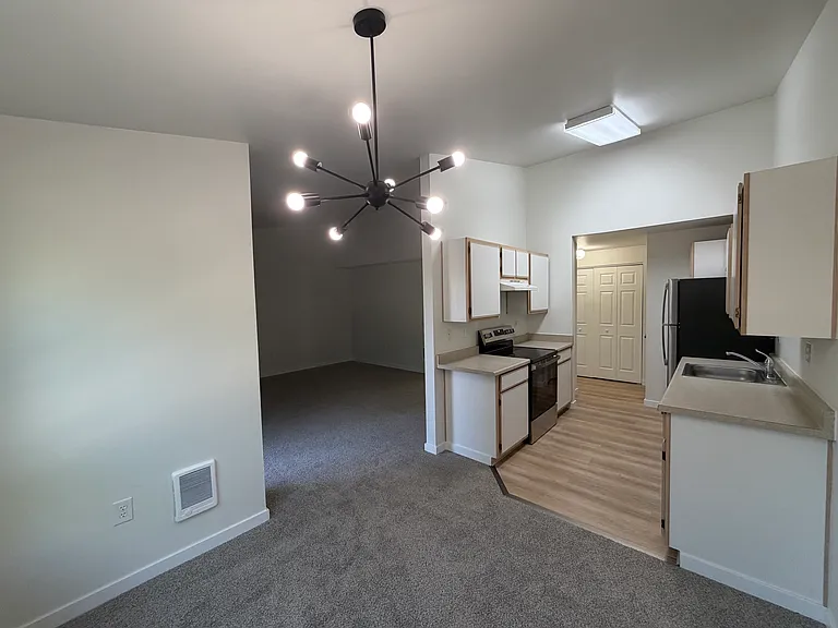 4783 Skyline Rd S #205 — Photo 6