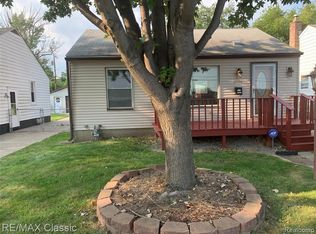 26332 Powers Ave, Dearborn Heights, MI 48125
