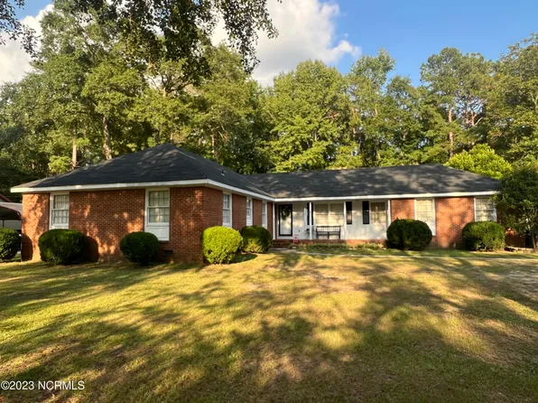 12261 Cypress Drive, Laurinburg, NC 28352