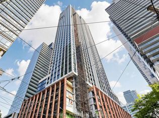 400 King St W #502, Toronto, ON M5V 1K2