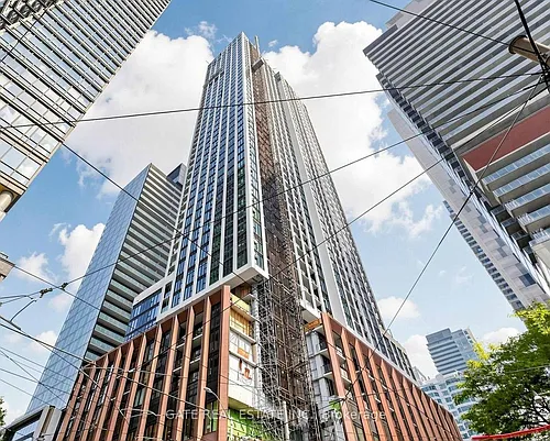 400 King St W Photo 1 400 King St W Photo 1