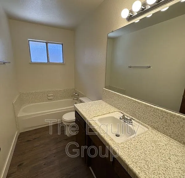 3701 S Shady St — Photo 7