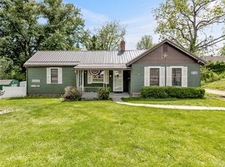 365 Ballard Ave, Newark, OH 43055