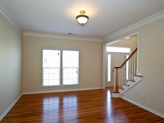 3rd image of 1060 Victoria Blake Ln