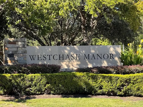 3210 Holly Thicket Dr, Houston, TX 77042