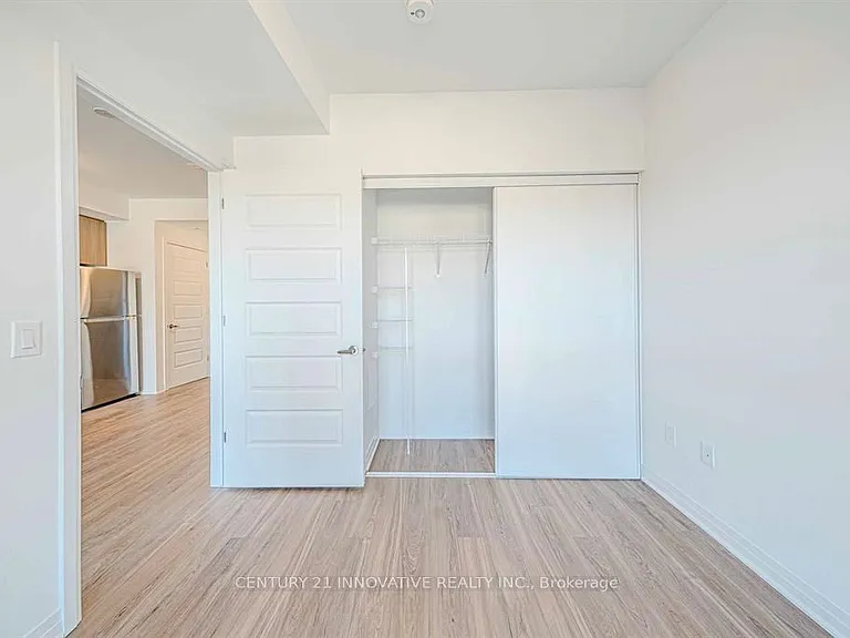 490 Gordon Krantz Ave #201 — Photo 21