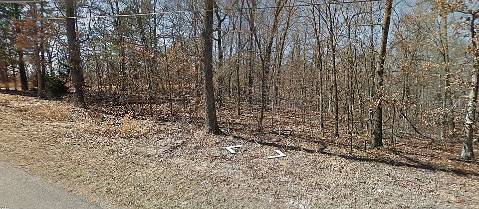 1st image of 1 Grampian Ln