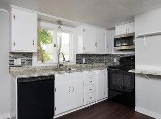 137 Locust St #B, Dover, NH 03820