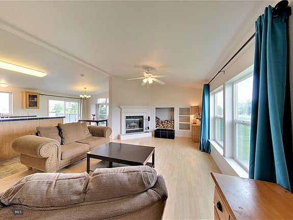 5th image of 510 Red Oak Dr