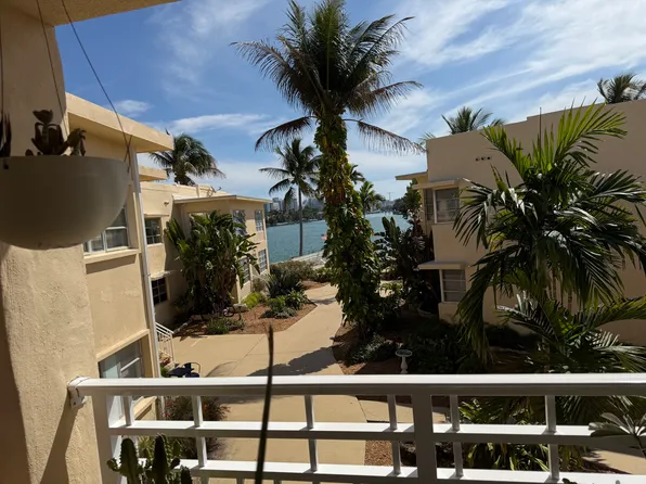 920 Bay Dr, Miami Beach, FL 33141