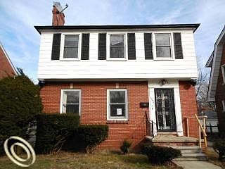 1st image of 13984 Artesian St