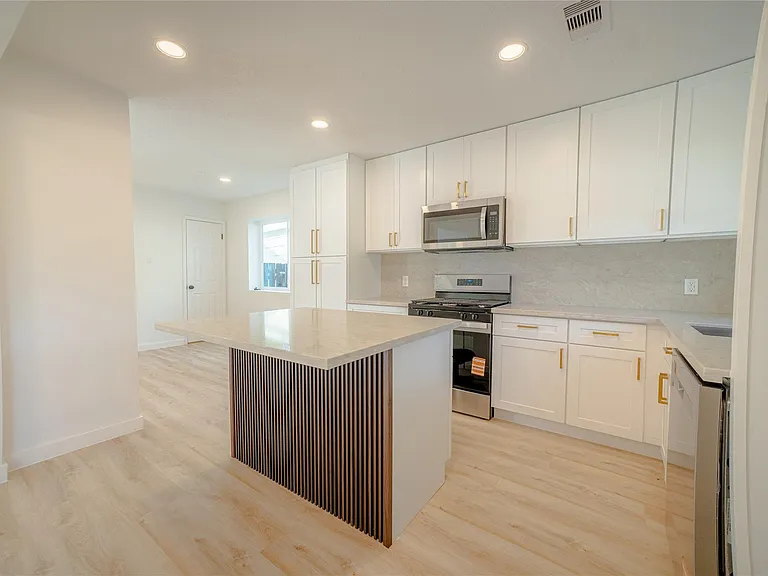 3547 Glenwood Springs Dr — Photo 5