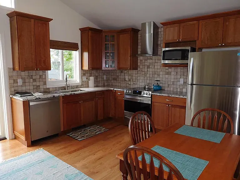 1422 Thornton Heights Rd — Photo 13