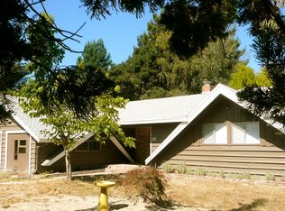 834 Ragle Rd, Sebastopol, CA 95472