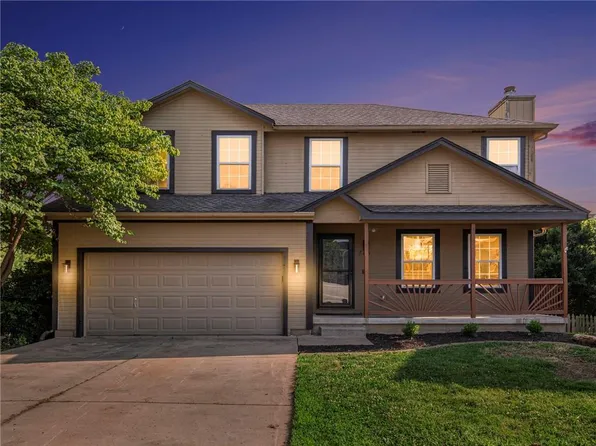 8415 NE 107th Ter, Kansas City, MO 64157