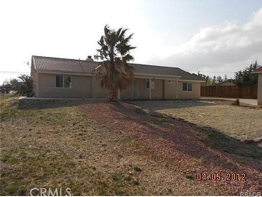 4th image of 7543 Peach Hesperia Ca Ave
