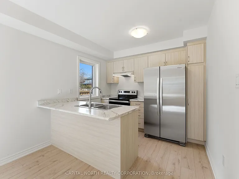 46 Touraine Ave #3 — Photo 7