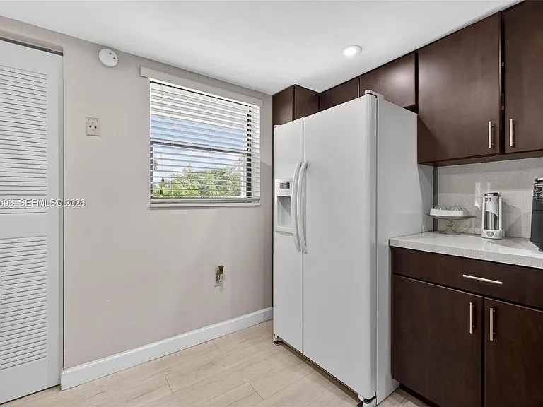 10845 NW 7th St #15-21 — Photo 12
