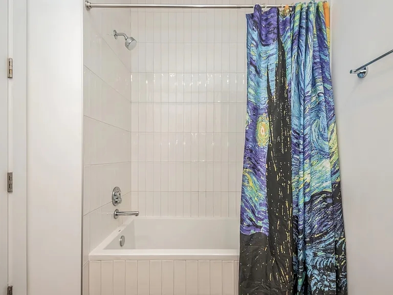 1701 W Webster Ave #608 — Photo 8