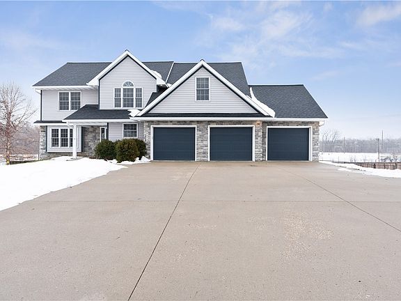 2nd image of 6679 River Bend Dr