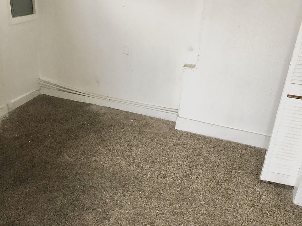 1st image of 1805 N C St