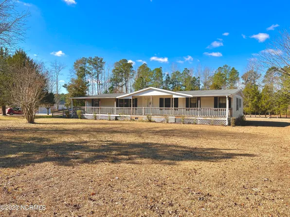 3046 258 Highway S, Kinston, NC 28504