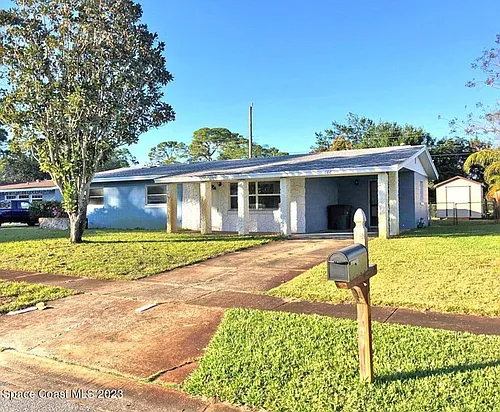 680 Birchwood Ln Photo 1