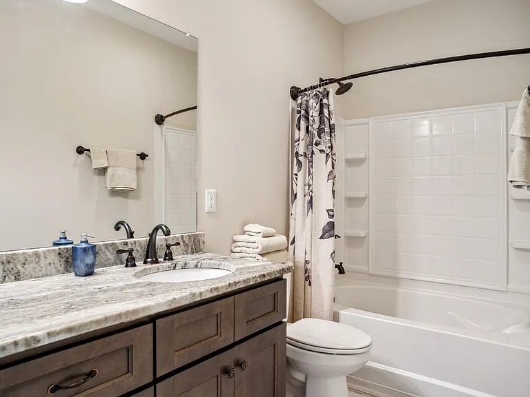 801 Coles Ferry Pike #1 — Photo 14