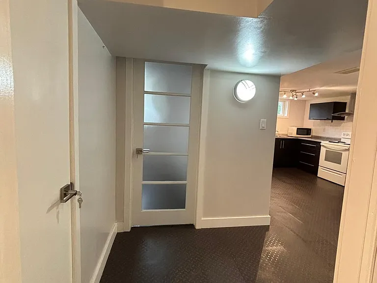 73 Farmbrook Rd #BASEMENT — Photo 23