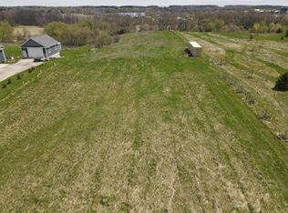 7830 Sandy Ridge Rd, Kewaskum, WI 53040