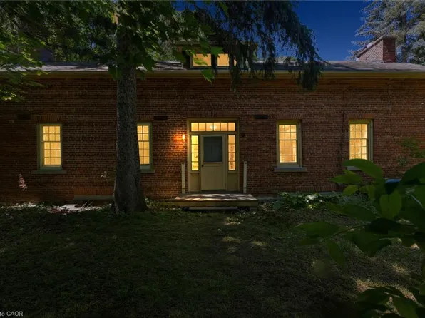 41 Mill St, Mississauga, ON L5M 1Y3