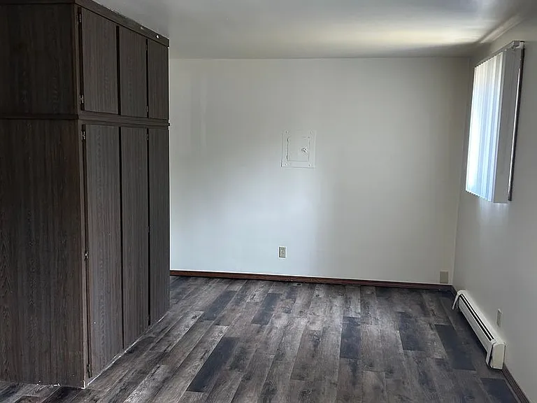 Avenue Apartments — Photo 7