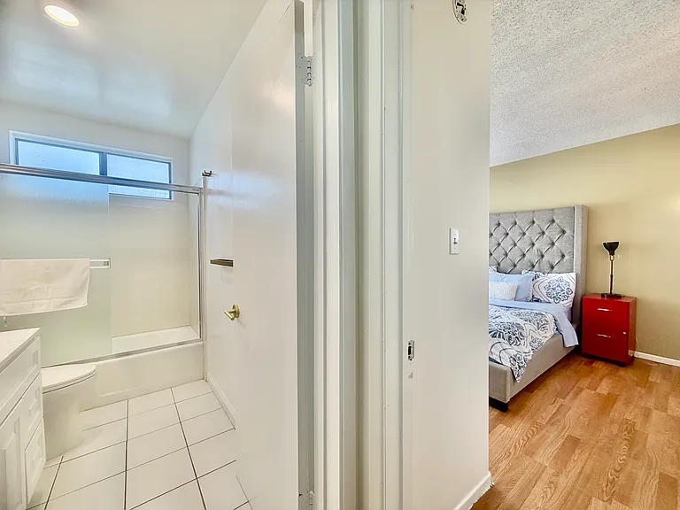 3724 Kelton Ave #3 — Photo 19