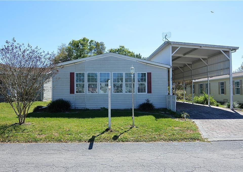 1st image of 39532 Gloryland Dr