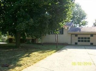 306 N Ellis Rd, Muncie, IN 47303