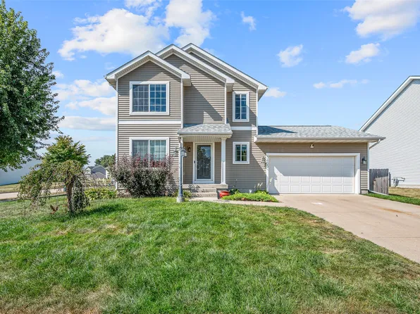 3400 Park Side Dr, Des Moines, IA 50317