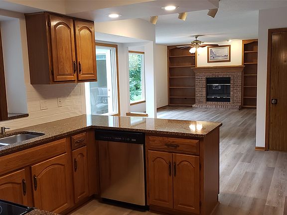 5th image of 4422 Palm Ave